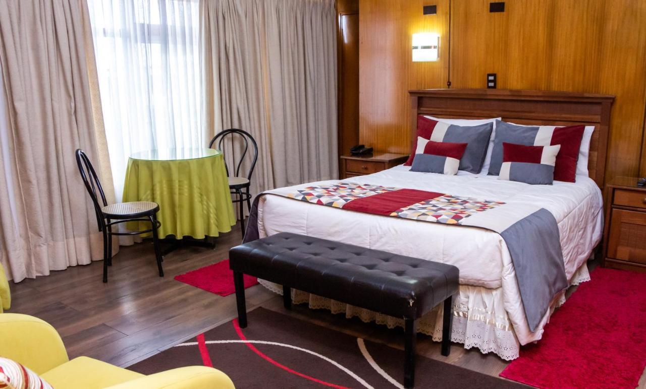 Hotel Gran Muso Los Angeles  Bagian luar foto