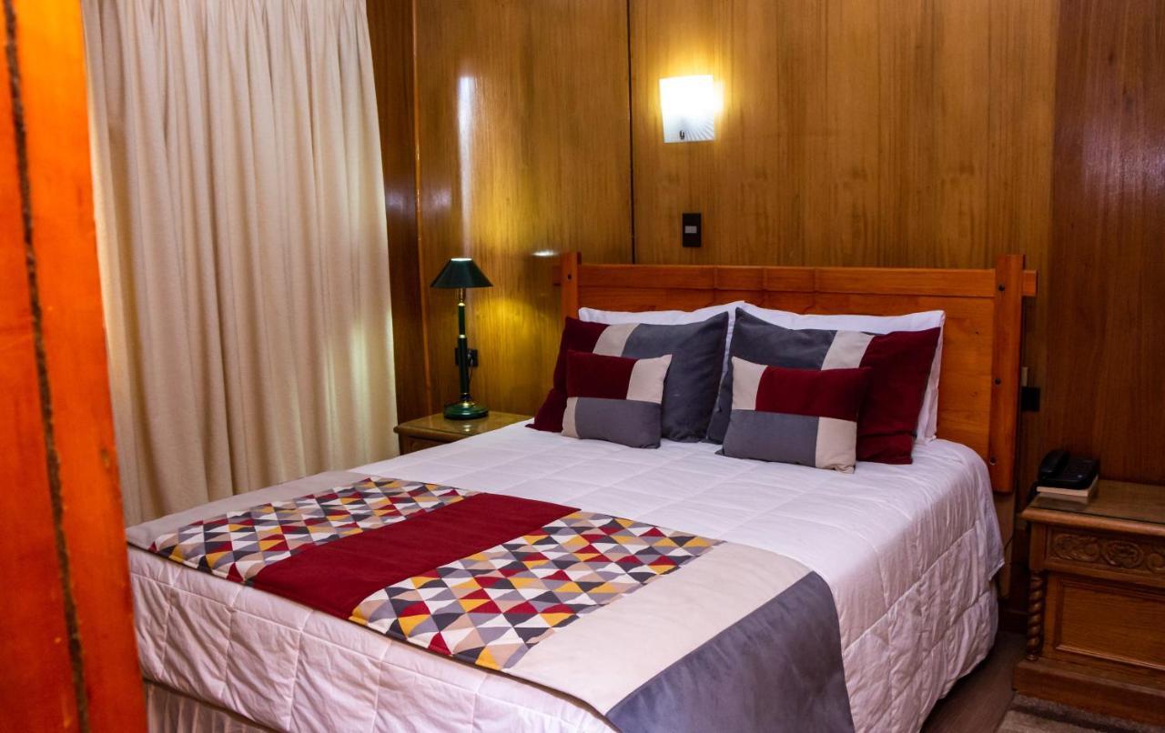 Hotel Gran Muso Los Angeles  Bagian luar foto